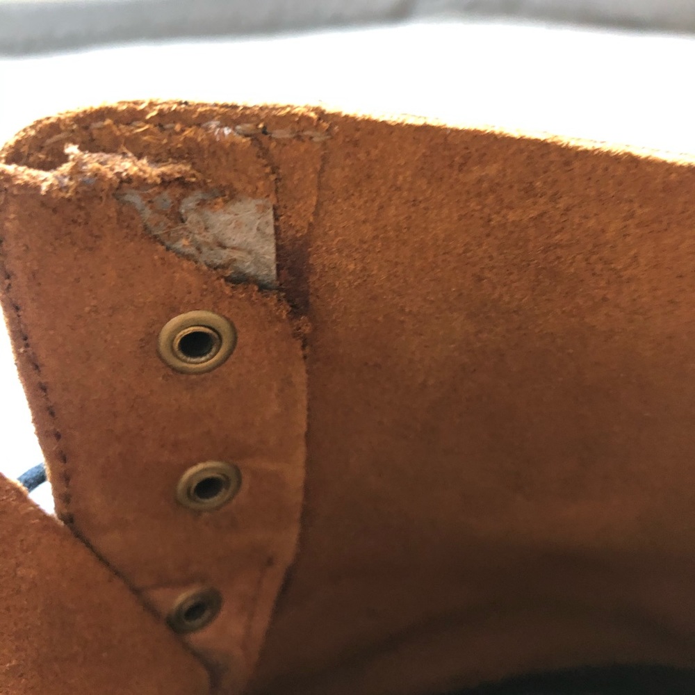 *SOLD* Dr Martens Leona Boots - Picture 5 of 5